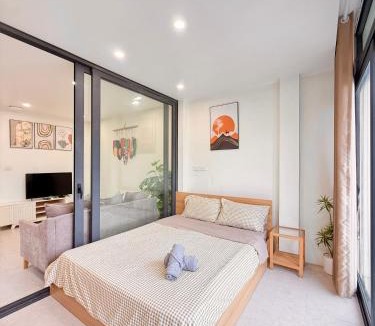Nhat Tan Hotel | Nest West Lake - Apartment Hà Nội