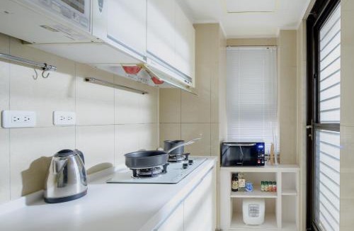 Datong Apartment | New Building 3B2bLDK Workspace Taipei Main Station 新大樓 台北車站 3房2衛 客廳廚房 工作空間