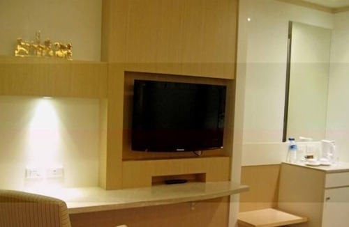 Xindian Hotel | New California Hotel