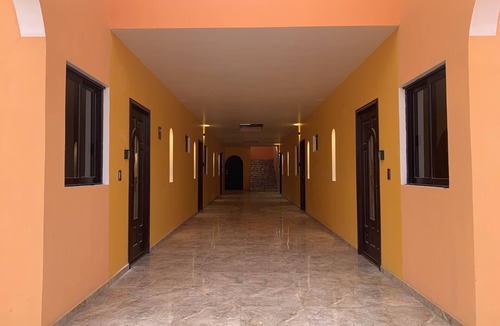 Zaragoza Apartment | New cozy apartment for 2, short walk to beach #3
