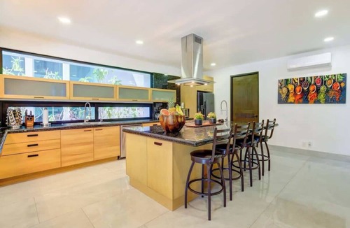 Nuevo Vallarta House | New El Tigre Deluxe 4BR Villa w/Private Pool, Jacuzzi, Billiards, Breath Taking Sunsets & Golf