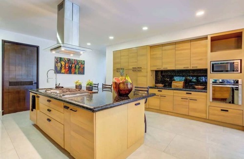 Nuevo Vallarta House | New El Tigre Deluxe 4BR Villa w/Private Pool, Jacuzzi, Billiards, Breath Taking Sunsets & Golf