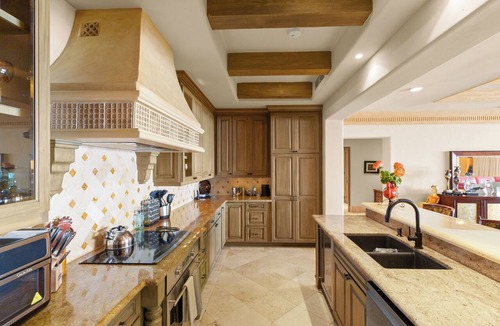 Marina Condo | New Listing 20% OFF -Luxury Penthouse - 4BR - Ocean Views Medano Beach