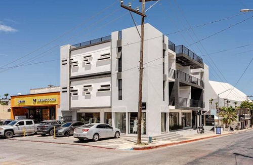 Centro Apartment | New Listing Prime Location Cozy & Modern