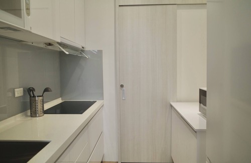 Daan Apartment | NEW! Sunny Apt 2BD 2 Bathrooom｜6 Min MRT｜DN7
