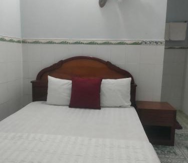 Ninh Kieu Hotel | Ngoc Mai 1 Hotel