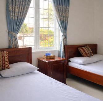 Cu Jut Hotel | Nguyên Ngọc Hotel
