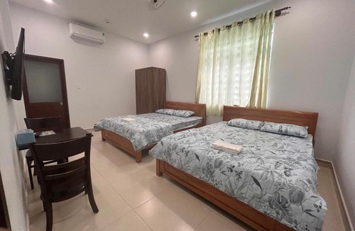 Giong Trom Hotel | Nhà Nghỉ Trần Gia