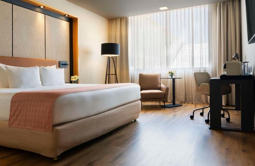 Venustiano Carranza Hotel | NH Collection Mexico City Airport T2