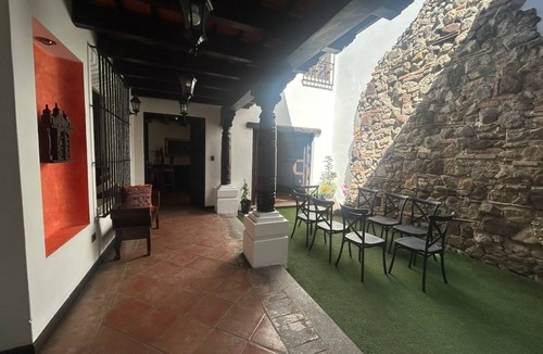 Antigua Guatemala House | Nice house in the center of Antigua Guatemala