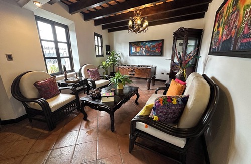 Antigua Guatemala House | Nice house in the center of Antigua Guatemala