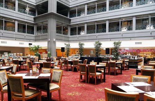 East District Hotel | Nice Prince Hotel