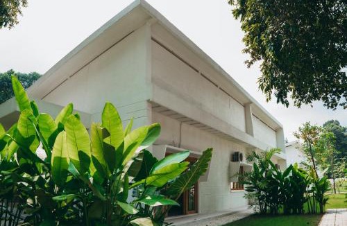 Thu Duc Resort | Nong Lam Ecolodge