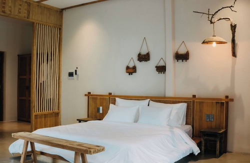 Thu Duc Resort | Nong Lam Ecolodge