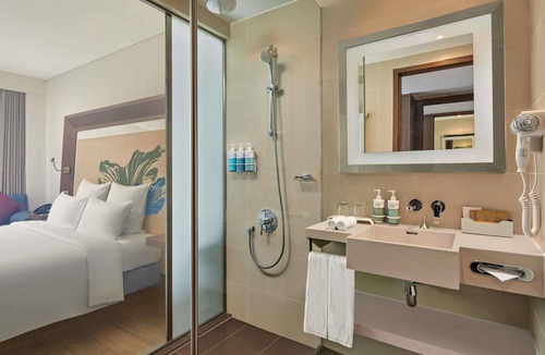 Phuong 6 Hotel | Novotel Saigon Centre