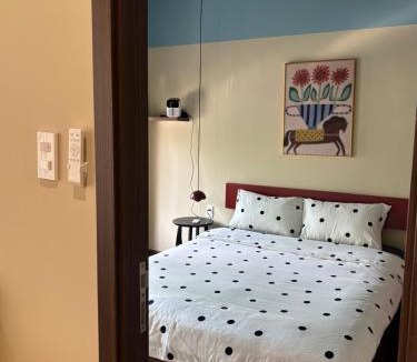 Da Kao Apartment | NOWhere Apartment 2BR in District 1 Center