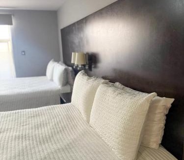 Hidalgo del Parral Hotel | Nueva Vizcaya & Suites