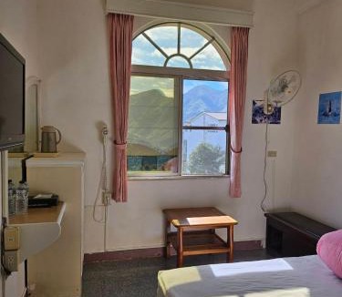 Rueili Village Hotel | O-Sun-Win Hotel