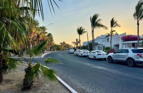 La Paz Condo | Oasis Casita with Pool