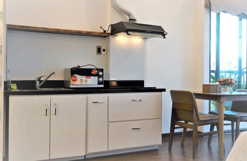 Son Tra Apartment | OASIS-NEAR BEACH-NICE VIEW STUDIO-BALCONY-04 ADULT