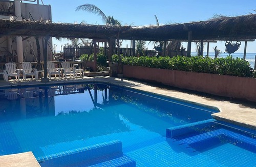 Boulevard Barra Vieja Hotel | Oasis room, double bed, access to Acapulco Diamante beach, breakfast included.