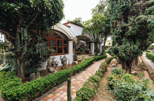 Santa Lucia del Camino House | Oaxaca Bungalow in Resort/Compound Setting/"La Escuelita"/Bule Villas