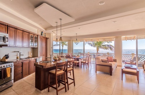 Puerto Escondido Resort | Ocean Front 4 Bedroom Residence with Resort Amenities Overlooking the Pacific!