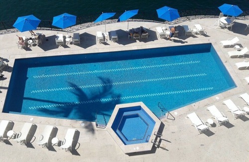 Mismaloya Condo | Ocean Front Condo- Beach access - Sunset Views-Swimming Pools- Jacuzzi-