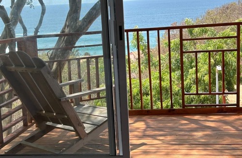 San Agustinillo Cabin | Ocean View Cabanas Alegria - 3min walk to beach, shops, rest. Free wifi parking.