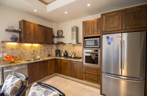 Amapas Condo | Ocean View condo in romantic zone muertos beach fifth floor