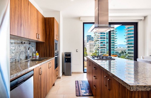 North Hotel Zone Condo | Ocean-view Portosanto 502 in Puerto Vallarta, 2BR/2BA