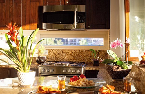 Amapas Condo | Ocean View Signature Pinnacle Penthouse on H G T V HOUSE HUNTERS INTERNATIONAL.