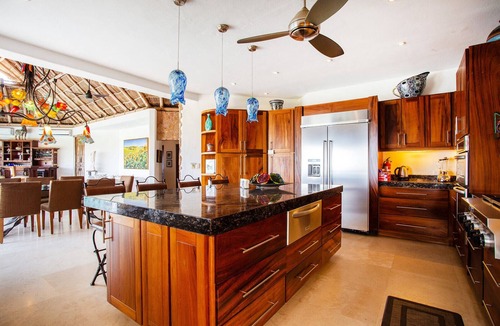 North End House | Ocean views, breathtaking sunsets, gorgeous villa