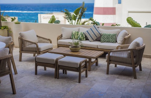 Colonia Centro Condo | Ocean Views from all Rooms - Private Hot Tub
