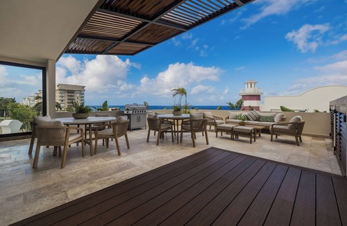 Colonia Centro Condo | Ocean Views from all Rooms - Private Hot Tub