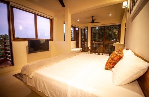 Mazunte Apartment | Ocean Views w/Rooftop Lounge