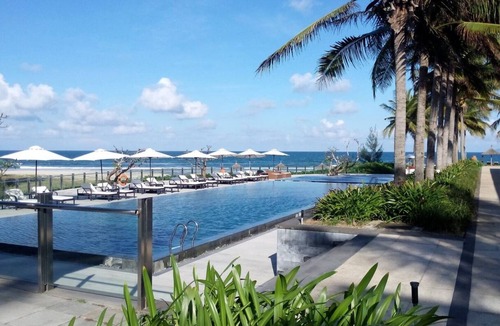 Ngu Hanh Son Villa | Ocean Villa Da Nang 4BR 5 Beds, Private Pool and Kitchen