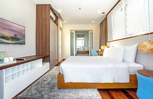 Long Hai Hotel | Oceanami Villas & Beach Club - Managed by Sai Gon Thang Long Group
