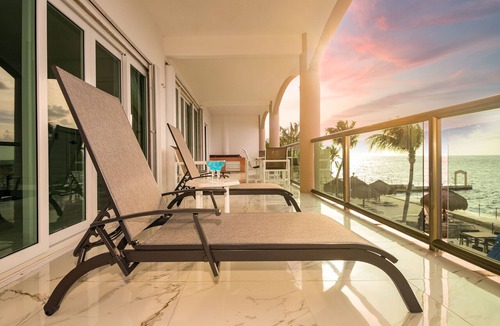 Colonia Andres Condo | Oceanfront Condo w/Terrace, Pool at El Cantil 3CS