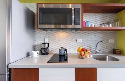 Zazil-ha Condo | Oceanfront 1BR, Rooftop Pool, Gym, Walk to Beach