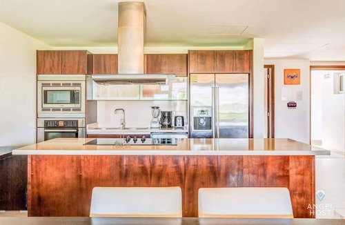 Puerto Juarez Condo | Oceanfront Luxury with Pool, Jacuzzi & Zen Escape