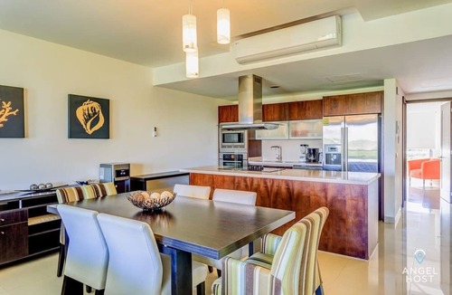 Puerto Juarez Condo | Oceanfront Luxury with Pool, Jacuzzi & Zen Escape