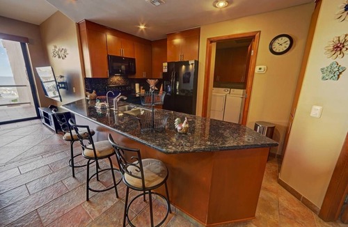 Puerto Penasco Resort | Oceanfront Luxe Coastal Escape at Las Palomas Resort Mexico, 2nd Floor Luxury Ocean Front Condo Step