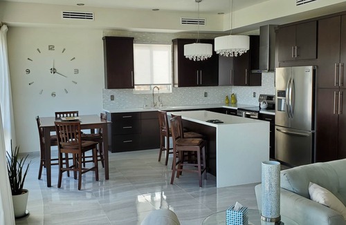 La Choya House | Oceanfront, Newly Built 3 BR/5BA in Gated, Golf Course Community.