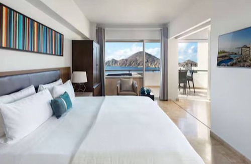 El Medano Ejidal Apartment | Oceanfront Resort & Spa in the heart of Cabo on swimmable Medano Beach!