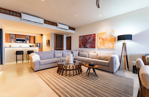 Santa Maria Huatulco Condo | Oceanview Elegance in Beachside Community