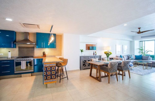 South Hotel Zone Condo | "Ogo Vallarta" | 5 Pools, Gym, BBQ & Workspace