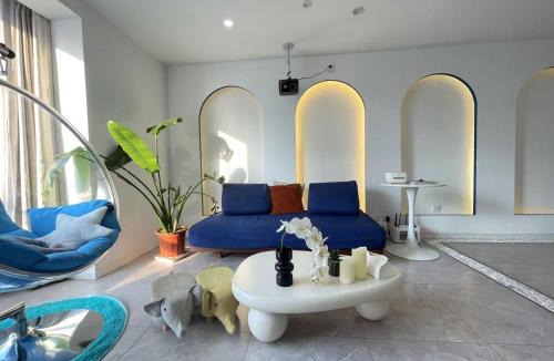 Yuzhong Apartment | Oil Painter's Home - Chongqing River View Homestay
