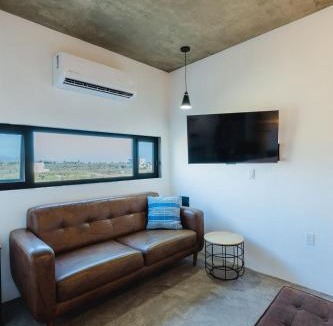 Cerritos Apartment | Ola