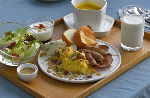 Ren'ai Bed & Breakfast | Oncoming Luck Villa